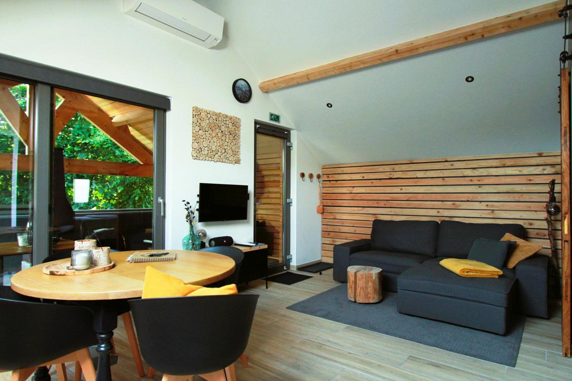 Toit & Moi. Apartment Stoumont Ngoại thất bức ảnh